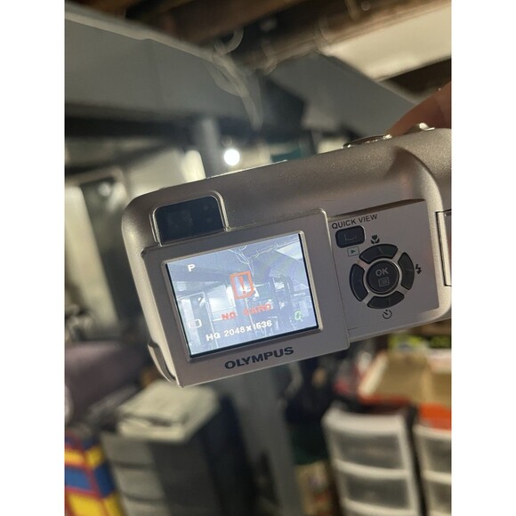 Olympus Camedia D-560 Zoom 3.2MP Digital Camera - Silver - Tested & Working - Picture 8 of 8